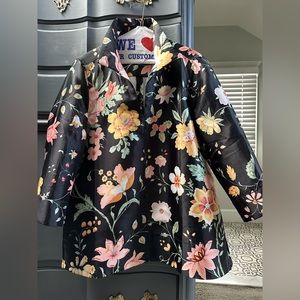 Tuckernuck Black Floral Women's Top